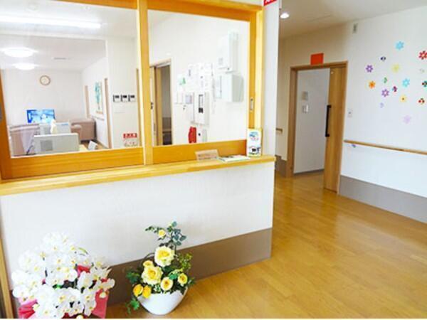 特別養護老人ホームやまゆり（常勤）の介護職求人の写真