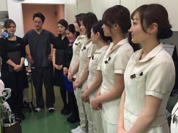 The Clinic大阪 業界をリードする世界水準の美容外科クリニック 常勤 看護師求人 採用情報 大阪府大阪市西区 公式求人 ならコメディカルドットコム