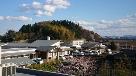 特別養護老人ホーム けやき（契約職員/常勤）の介護福祉士求人メイン写真3