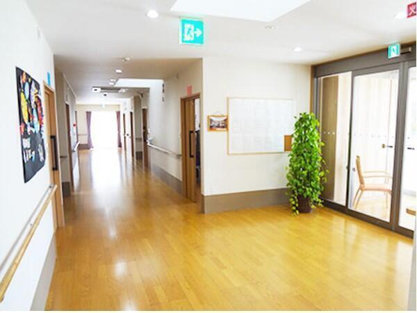 特別養護老人ホームやまゆり（常勤）の介護職求人メイン写真4