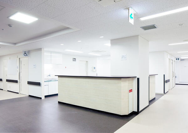 春山記念病院（急性期病棟/常勤）の看護師求人メイン写真3