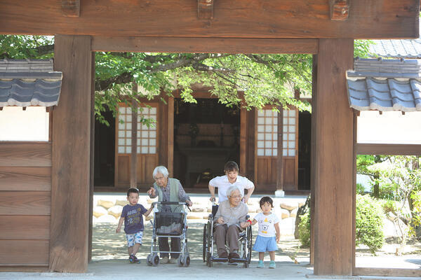 特別養護老人ホーム ウエルコートみづほ（常勤）の看護師求人メイン写真3