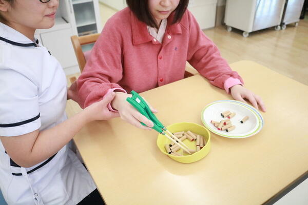 鶴川リハビリテーション病院（常勤）の作業療法士求人メイン写真2