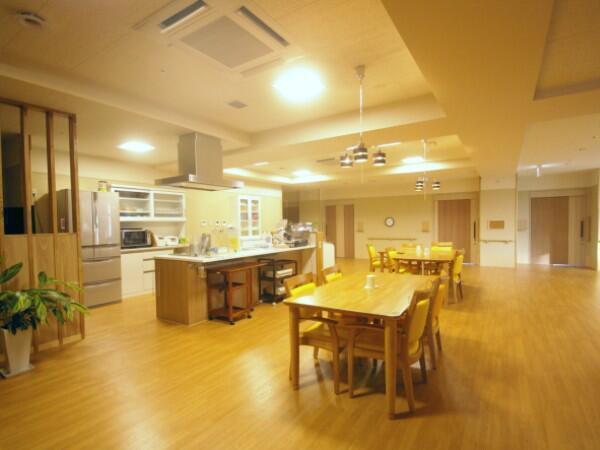 特別養護老人ホーム 抱優館八乙女（常勤）の介護職求人メイン写真2