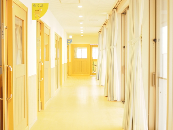 タムスわんぱく保育園墨田（常勤）の保育士求人メイン写真2