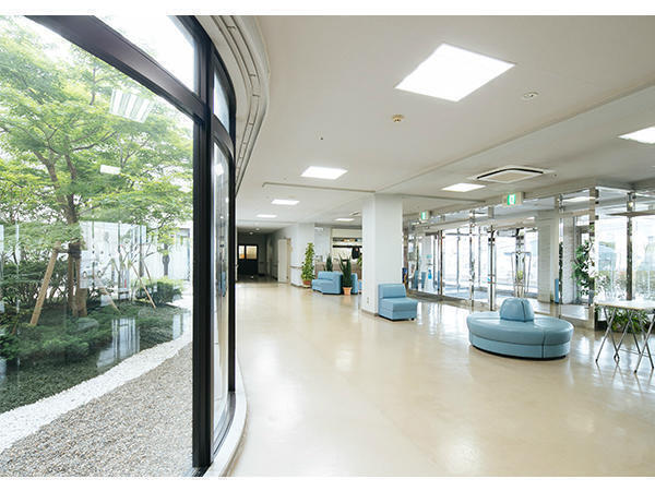 介護老人保健施設 葵の園・市川（支援相談員/常勤）の社会福祉主事任用求人メイン写真2