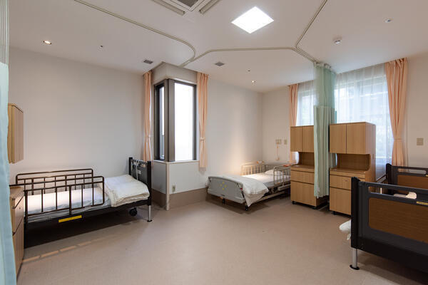 国府津病院（常勤）の介護職求人メイン写真3