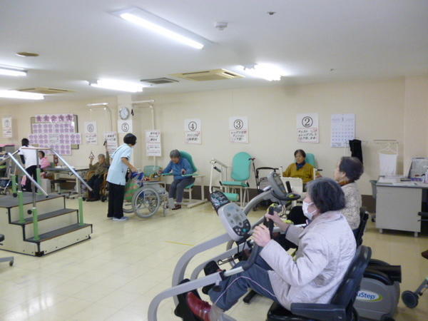 医療法人さくら会 介護老人保健施設さくら野（パート）の理学療法士求人メイン写真5