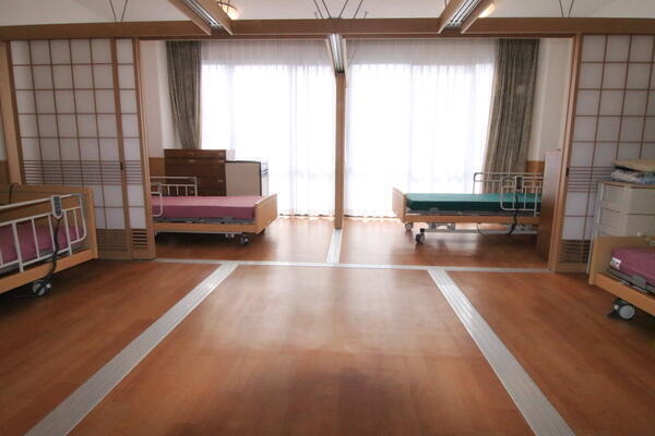 特別養護老人ホーム　東海の里（常勤）の介護福祉士求人サブ写真4