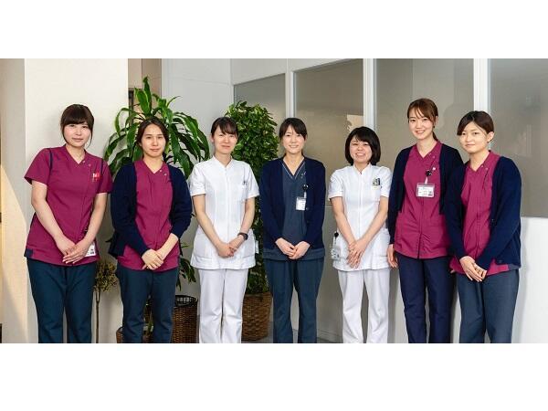 新宿つるかめクリニック（常勤）の臨床検査技師求人メイン写真3