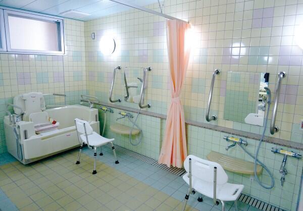 地域密着型介護老人福祉施設 すず（パート）の介護福祉士求人メイン写真4