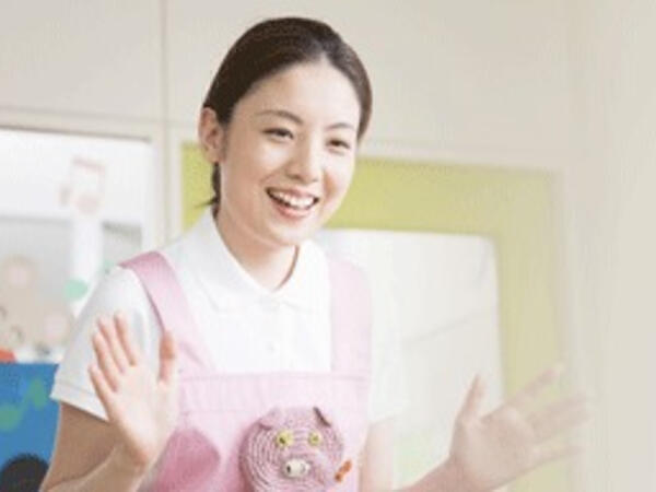 一日小にこにこすくーる（学童指導員/常勤）の社会福祉士求人メイン写真3