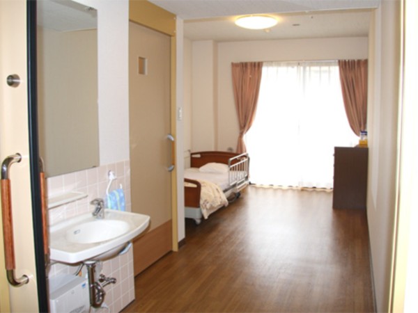 特別養護老人ホーム リバティハウス（常勤）の介護福祉士求人メイン写真2