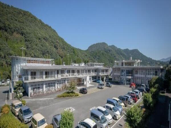 特別養護老人ホーム こもれび(契約職員)の介護福祉士求人の写真