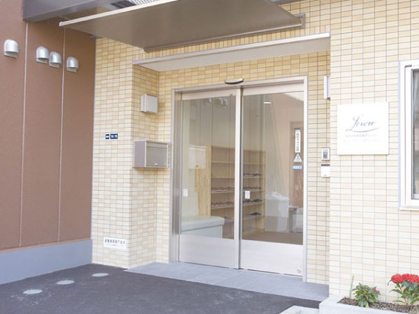 住宅型有料老人ホームエル・クルー瓢箪山駅前（常勤）の介護福祉士求人の写真