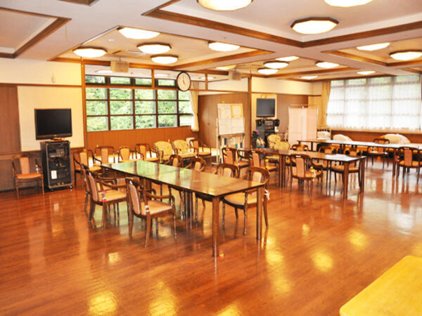 介護老人保健施設こもれび（パート）の介護福祉士求人メイン写真3