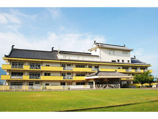 介護老人保健施設 長安（正社員）の介護福祉士求人の写真