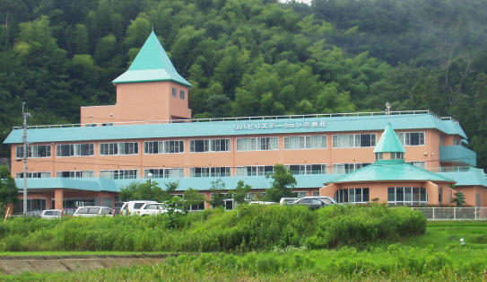 介護老人保健施設 リハビリステーション三恵荘（常勤）の介護職求人の写真