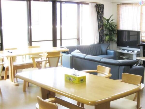 医療法人 悠山会 ファミリア植田（グループホーム/常勤）の介護職求人の写真