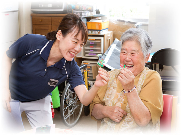 介護老人保健施設ふれあい（パート）の介護職求人メイン写真1