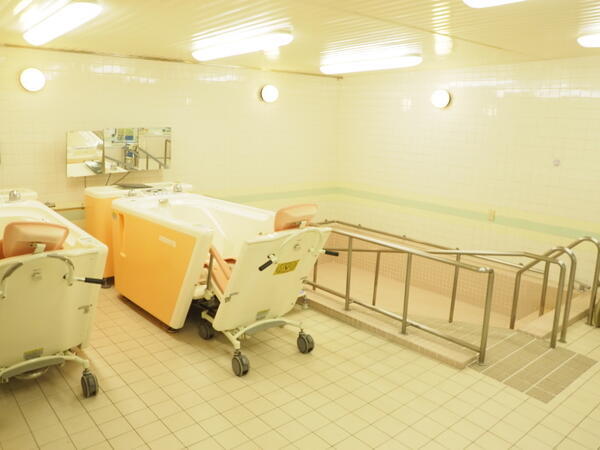 特別養護老人ホーム木津芳梅園（常勤）の介護職求人メイン写真3