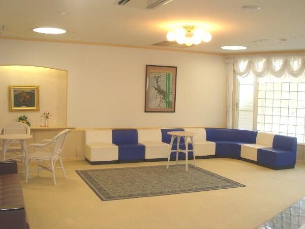 介護老人保健施設 ひざし（常勤）の准看護師求人メイン写真2