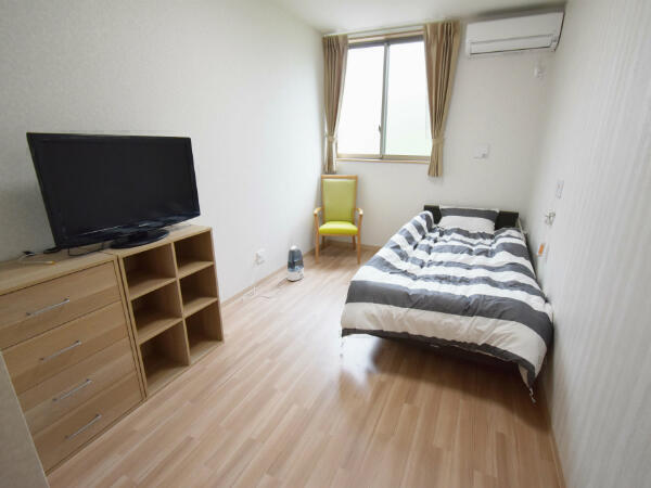 住宅型有料老人ホーム ピア茨木みなみ（常勤）の介護福祉士求人メイン写真4