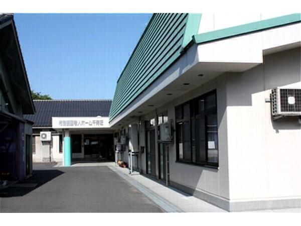 特別養護老人ホーム　千寿荘（常勤）の准看護師求人の写真