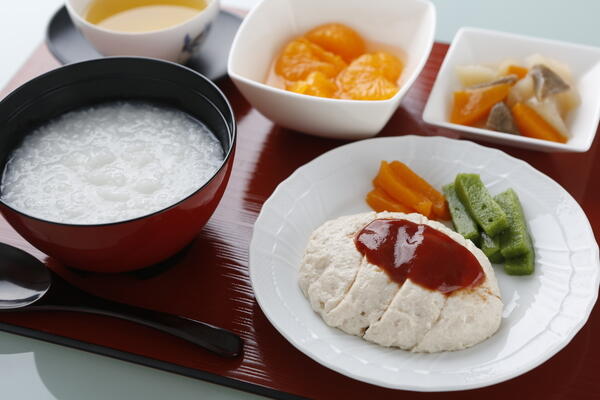 医療法人社団 元気会横浜病院（常勤）の栄養士求人メイン写真2