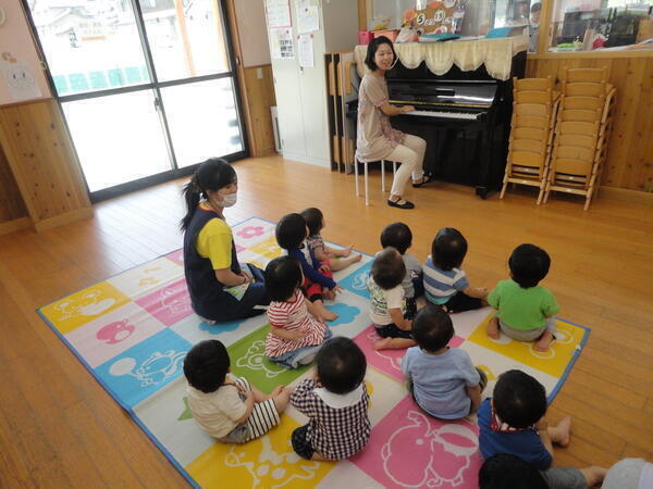 千寿の里 愛保育園（常勤）の保育士求人メイン写真3