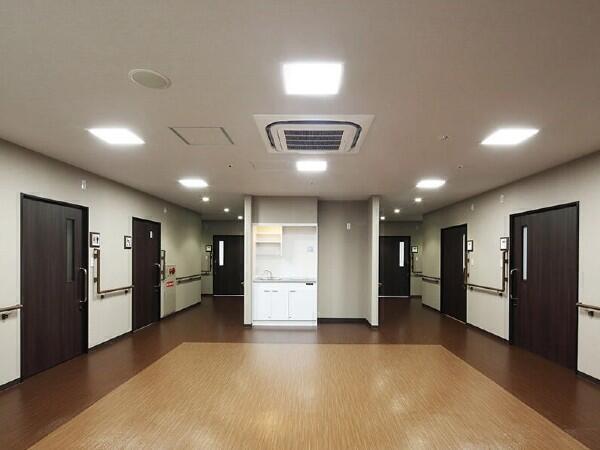 地域密着型特別養護老人ホーム 憩～江坂～（常勤）の介護職求人メイン写真2