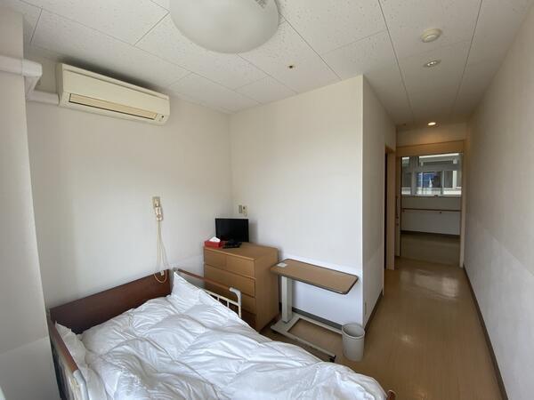 介護付有料老人ホーム ライフ高石（常勤）の看護師求人メイン写真3