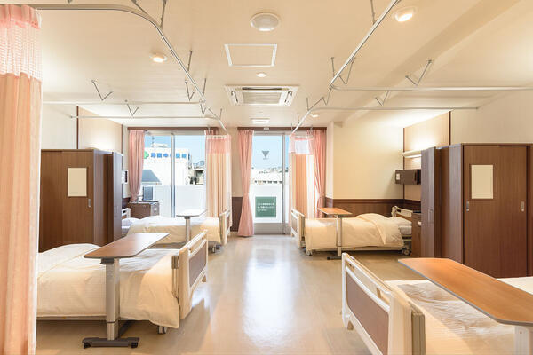横浜じんせい病院（透析室/常勤）の看護師求人メイン写真3