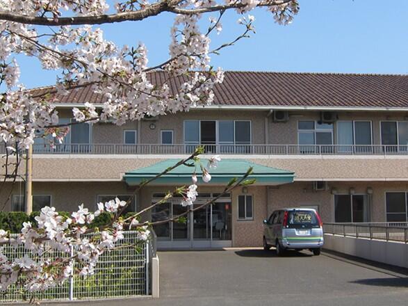 特別養護老人ホーム 悠久の里（常勤）の介護職求人メイン写真2