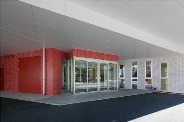 膳所病院（常勤）の看護助手求人メイン写真2