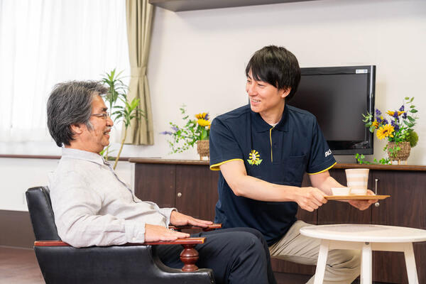 ALSOK介護 グループホーム みんなの家・菖蒲（常勤）の介護職求人メイン写真1