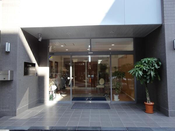 ハートランド布施（夜勤専従スタッフ/パート）の介護職求人メイン写真4