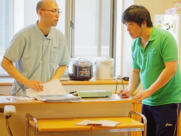 特別養護老人ホーム 白寿荘西（パート）の介護福祉士求人メイン写真3