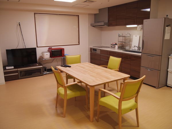 (社福)東京コロニー コロニーもみじやま支援センター（パート）の支援員求人メイン写真3