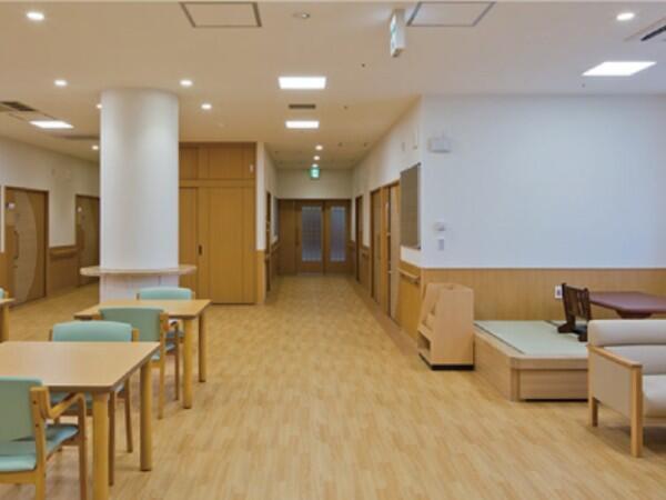 特別養護老人ホーム えさし荘（常勤）の介護福祉士求人メイン写真2