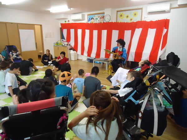 児童発達支援・放課後等デイサービス キッズ（パート）の保育士求人メイン写真4