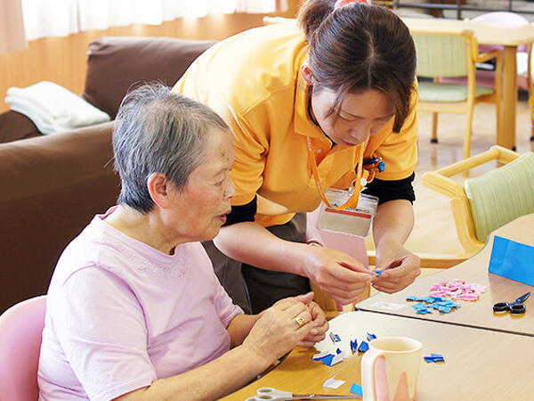介護付有料老人ホームウエルガーデンみずほ台（パート）の介護福祉士求人メイン写真2