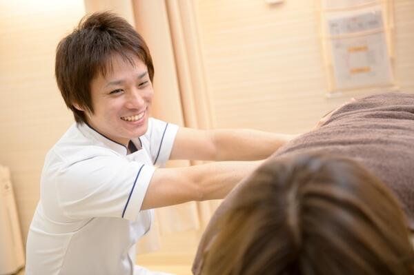 ぷらす鍼灸整骨院 日本橋小伝馬町院（常勤）の柔道整復師求人メイン写真4