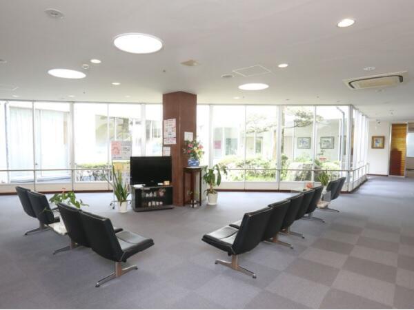 広橋病院（常勤）の看護助手求人メイン写真2