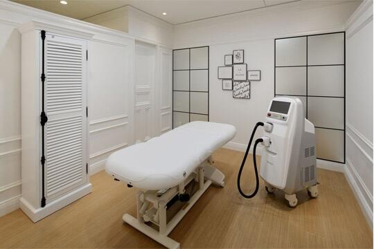 ナチュラルハーモニークリニック表参道（常勤）の看護師求人メイン写真4