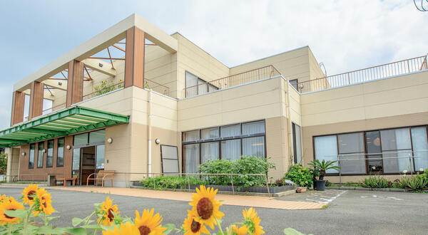 デイサービスセンター アルクそてつ 夜勤なし 常勤 介護福祉士求人 採用情報 静岡県富士市 公式求人ならコメディカルドットコム