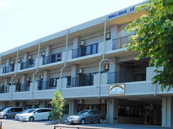 介護老人保健施設 東京おりーぶ苑（常勤）の介護職求人の写真