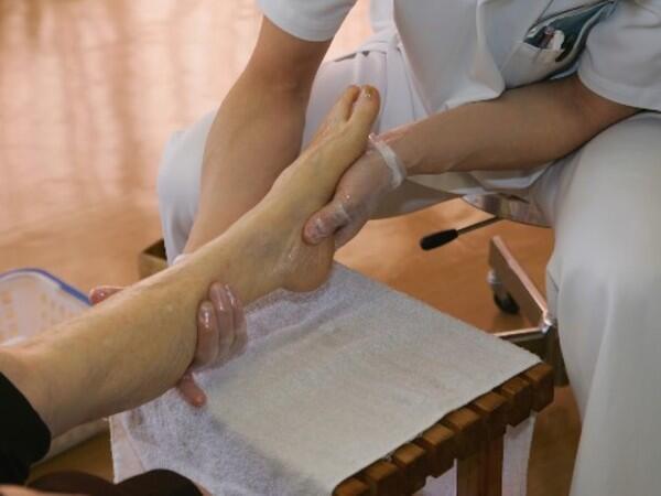 介護老人保健施設つねずみ（常勤）の看護師求人メイン写真2