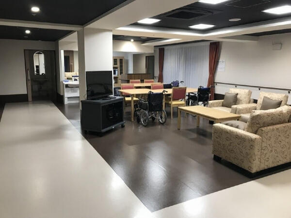 特別養護老人ホーム 新緑の郷（パート）の介護職求人メイン写真3