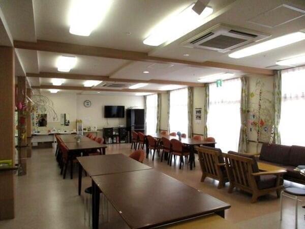 介護付有料老人ホーム 和み伊奈（パート）の介護職求人メイン写真3